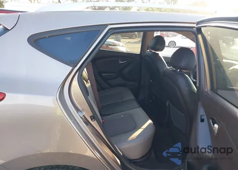 2010 Hyundai Tucson Gls z USA, uszkodzony, nr VIN KM8JU3AC0AU114024